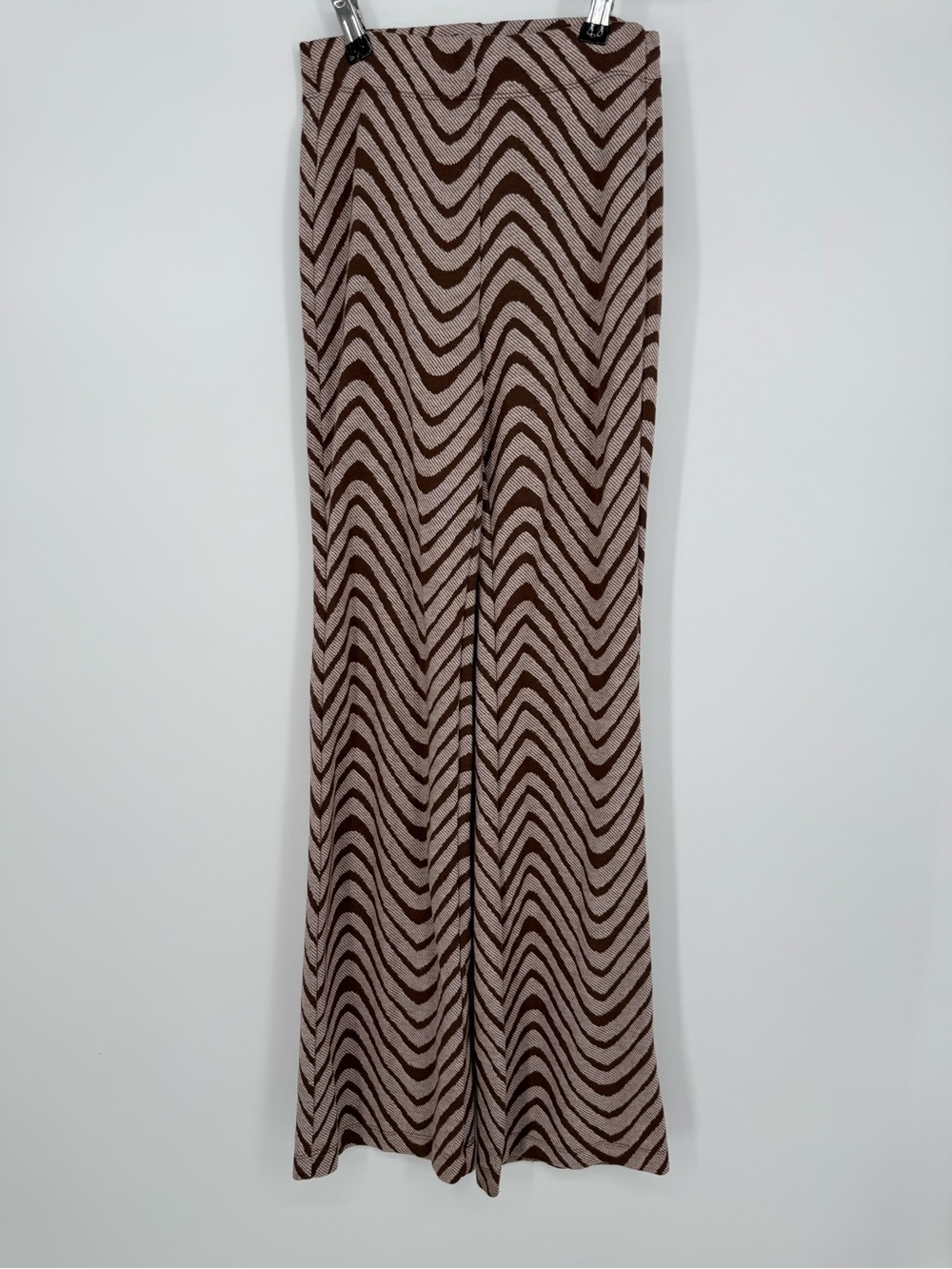 Urban Outfitters Brown Beige Wavy Chevron Knit Flare Pants XS TP UO Bryan Pull